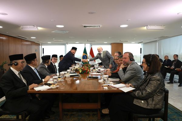 Presiden Prabowo Subianto dan Presiden Brazil Luiz Inácio Lula da Silva