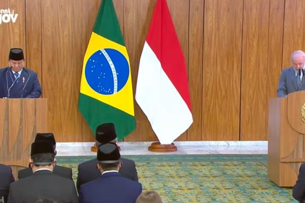 Presiden Prabowo Subianto dan Presiden Brazil Luiz Inácio Lula da Silva