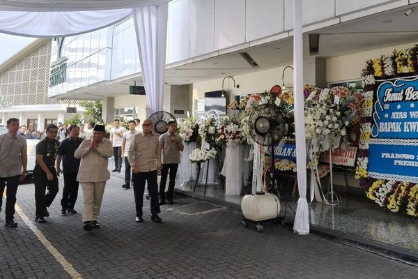Presiden Prabowo Melayat Kwik Kian Gie