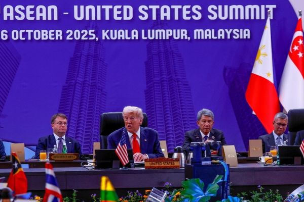 Donald Trump sampaikan pujian untuk Prabowo di KTT ASEAN 2025