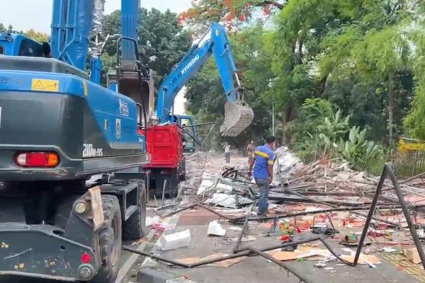 Penggusuran Pasar Barito. 