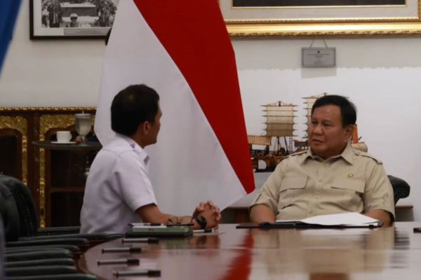 Presiden Prabowo Panggil Dirut KAI ke Istana