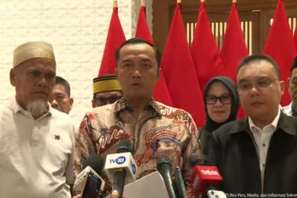 Presiden Prabowo Beri Rehabilitasi untuk Dua Guru di Luwu Utara