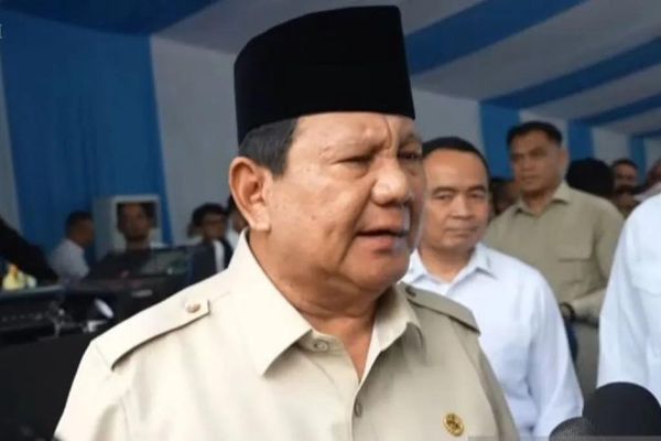 Presiden Prabowo Luncurkan Papan Interaktif Digital untuk Siswa