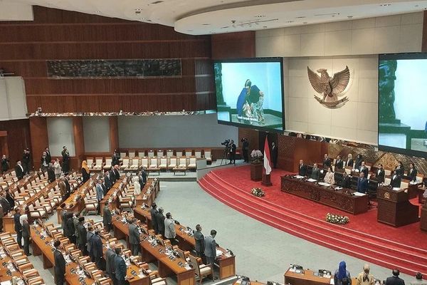 Suasana Rapat Paripurna Ke-18 DPR RI Masa Persidangan II Tahun Sidang 2025-2026 di kompleks parlemen, Jakarta, Selasa, 18 November 2025. ANTARA/Bagus Ahmad Rizaldi/aa.