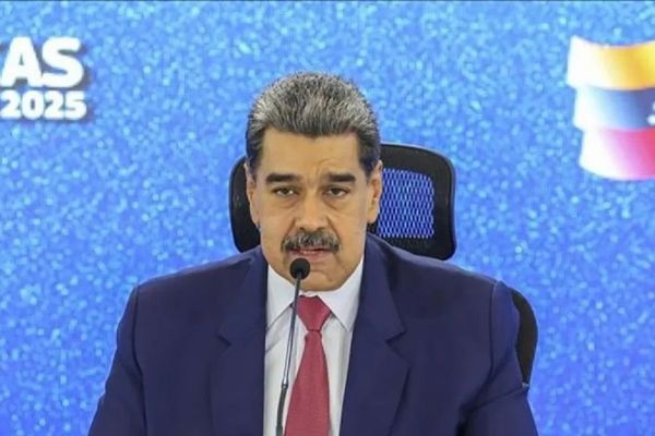 Arsip foto - Presiden Venezuela Nicolas Maduro menyampaikan pidato setelah konferensi pers dengan anggota pers internasional di Hotel Eurobuilding di ibu kota Caracas, 15 September 2025. ANTARA/Ivan Mcgregor/Andolu/pri.