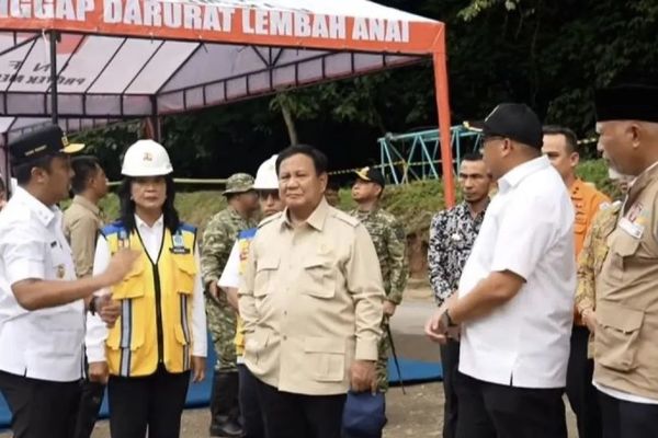 Presiden Prabowo Cek Kondisi Lokasi Bencana Sumatera Barat