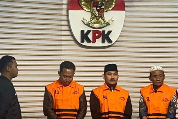 Bupati Bekasi Ade Kuswari Ditetapkan jadi Tersangka Korupsi