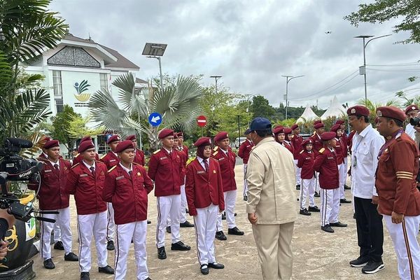 Presiden Prabowo Resmikan 166 Sekolah Rakyat di Kalimantan Selatan