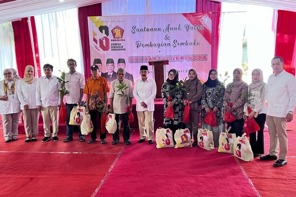 DPP Gerindra gelar perayaan HUT ke-18 partai. 