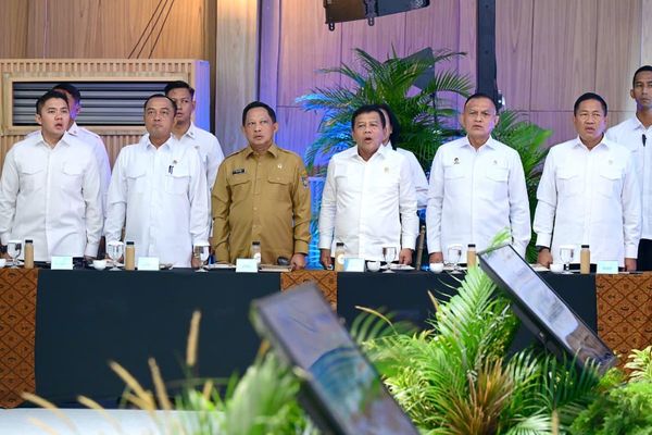 Menteri Kabinet Merah Putih hadiri taklimat Presiden Prabowo di Rapimnas TNI-Polri