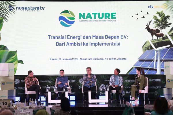 Sesi diskusi tentang transisi energi dan masa depan EV di Nature 2026