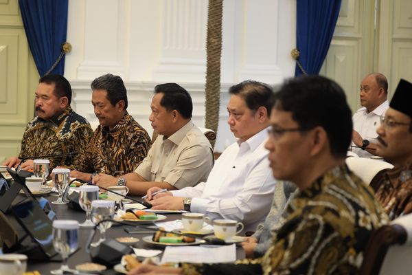 Menkeu Purbaya, Menko Perekonomian Airlangga, Mendagri Tito, Menteri KKP Trenggono, Jaksa Agung ST Burhanuddin