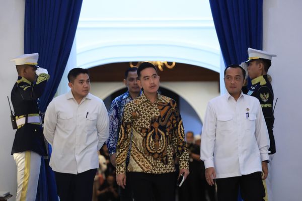 Wapres Gibran, Seskab Teddy, Mensesneg Prasetyo Hadi