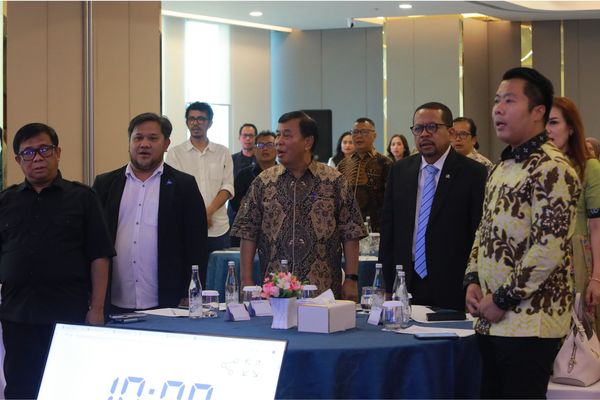 Kepala Staf Kepresidenan M Qodara bersama BOD Nusantara TV