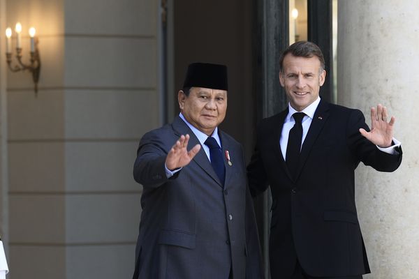 Presiden Prabowo bertemu Presiden Prancis Emmanuel Macron di Paris