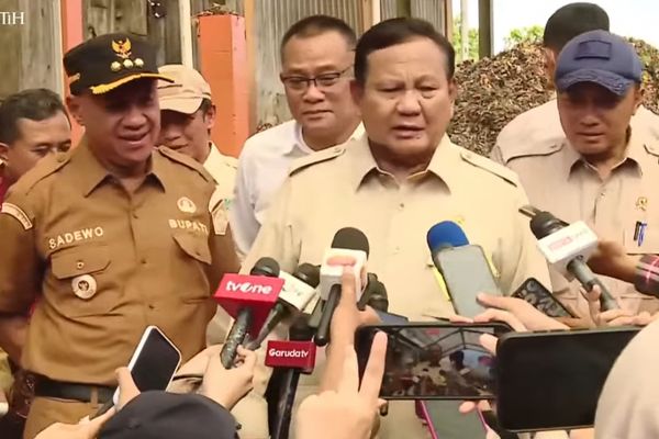 Prabowo Subianto Tinjau TPST BLE Banyumas