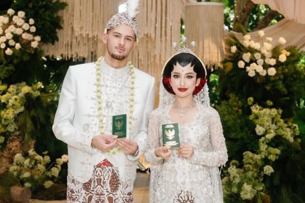 Pernikahan Justin Hubner dan Jennifer Copen