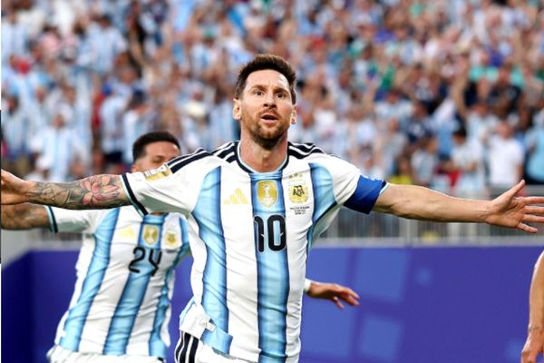 Messi Bawa Argentina Menang 3-0 dari Aljazair