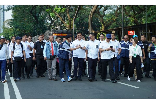 Konferensi Pers dan Suasana Eksekusi Hotel Sultan