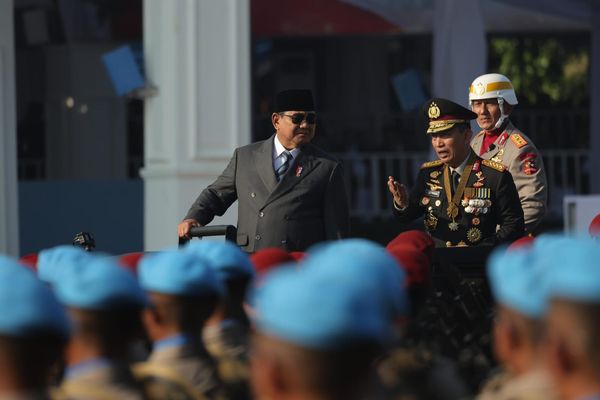Presiden Prabowo Subianto menyampaikan amanat saat Upacara Peringatan HUT Ke-80 Bhayangkara di Satlat Brimob Polri, Cikeas, Kabupaten Bogor, Rabu, 1 Juli 2026