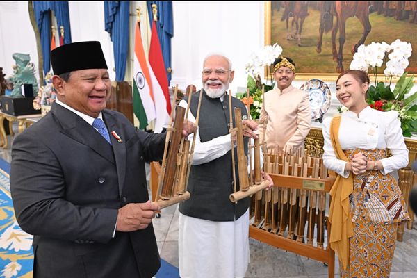 Suasana hangat mewarnai pertemuan Presiden Republik Indonesia, Prabowo Subianto dengan Perdana Menteri (PM) India, Narendra Modi, di sela rangkaian kunjungan kenegaraannya di Istana Merdeka