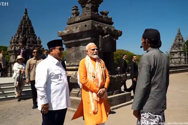 Presiden Prabowo Subianto bersama Perdana Menteri India Narendra Modi meresmikan proyek konservasi dan restorasi Kompleks Candi Prambanan di Sleman, Daerah Istimewa Yogyakarta (DIY)