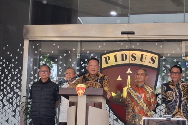 Jampidsus Febrie Adriansyah.