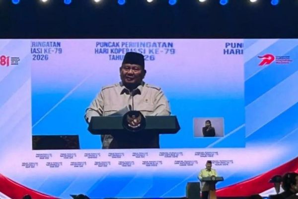 Presiden Prabowo Subianto berpidato pada puncak Perayaan Hari Koperasi Nasional ke-79 di Gelora Bung Karno, Jakarta, Minggu, 12 Juli 2026
