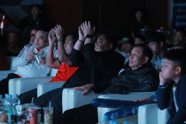 Nobar Panggung Bola Dunia di Nusantara TV