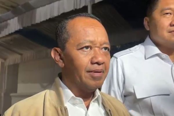 Bahlil: RI Siap Perkuat Industri Motor Listrik dengan Baterai Berbasis Nikel