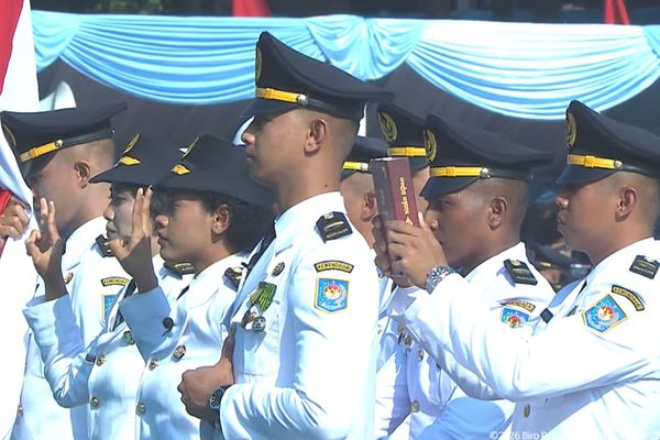 Presiden Prabowo Lantik 1.204 Praja Muda IPDN