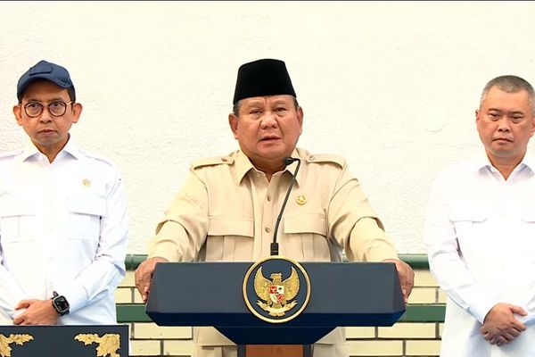Prabowo Subianto dalam Peresmian Renovasi Cagar Budaya Stasiun Semarang Tawang