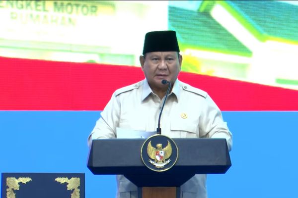 Prabowo Saksikan Akad Massal KPR FLPP untuk 62.710 Penerima