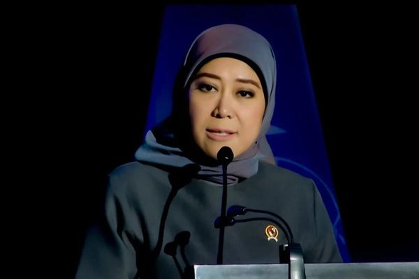 Arsip - Menteri Komunikasi dan Digital (Menkomdigi), Meutya Hafid, mengatakan Presiden Prabowo Subianto memandang AI tidak boleh hanya diposisikan sebagai teknologi yang harus dikendalikan risikonya, tetapi juga sebagai instrumen untuk mempercepat pe