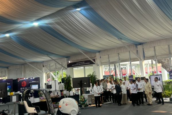 Momen Prabowo Tinjau Langsung Hasil Riset dan Inovasi BRIN di Istana