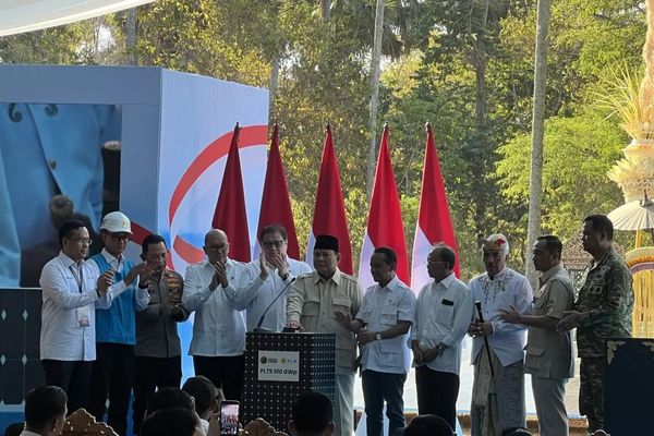 Launching dan Groundbreaking Program PLTS 100 GWp yang berlangsung di Gilimanuk, Bali, Selasa, 25 Agustus 2026.
