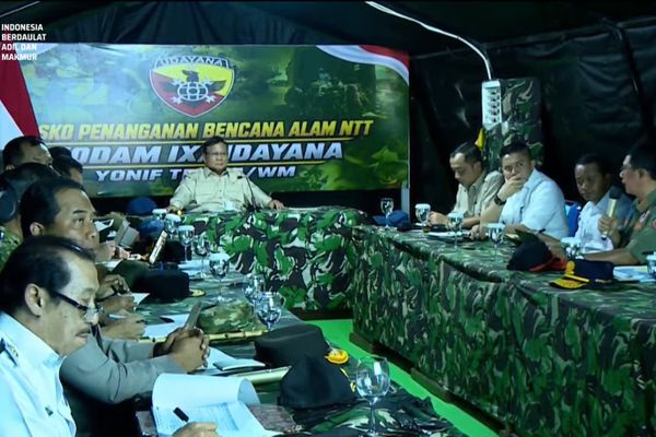 Presiden RI Prabowo Subianto langsung menggelar rapat untuk membahas penanganan gempa Nusa Tenggara Timur (NTT) 