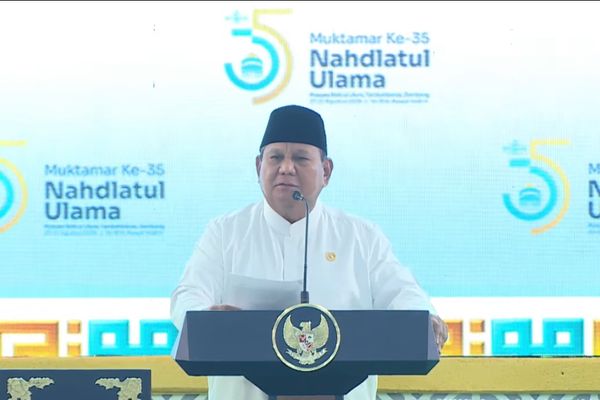 Presiden Prabowo Subianto menghadiri pembukaan Muktamar ke-35 Nahdlatul Ulama (NU) di Jombang, Jawa Timur