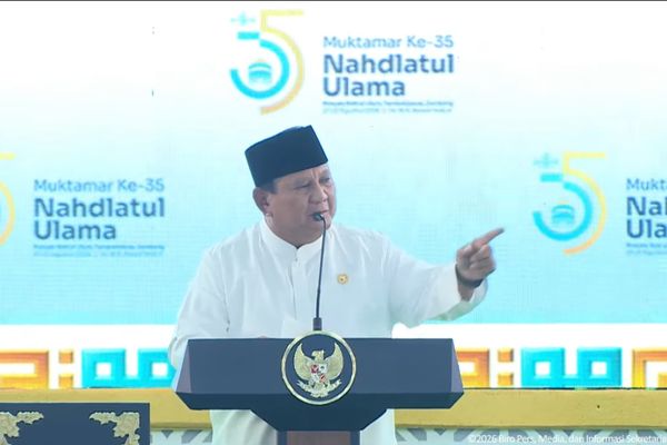Presiden Prabowo Subianto menghadiri pembukaan Muktamar ke-35 Nahdlatul Ulama (NU) di Jombang, Jawa Timur