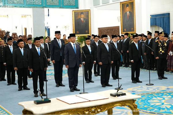 Presiden Prabowo Lantik Menteri hingga Kapolri Baru