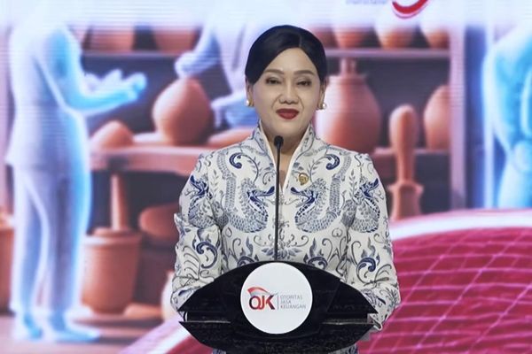 Ketua Dewan Komisioner OJK Friderica Widyasari Dewi