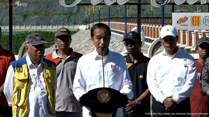 Presiden Joko Widodo meresmikan Bendungan Tiu Suntuk di Kabupaten Sumbawa Barat, NTB <b>(Youtube Sekretariat Presiden)</b>