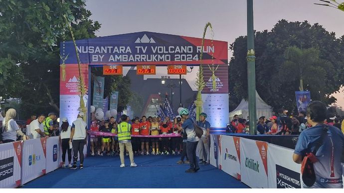 Ribuan pelari mengikuti Nusantara TV Volcano Run by Ambarrukmo 2024.  <b>(Youtube/Nusantara TV)</b>