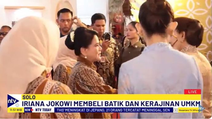 Ibu Negara Iriana Jokowi mengunjungi pameran griya dan kerajinan Dekranas Expo 2024 di Solo/Foto: tangkapan layar NTV