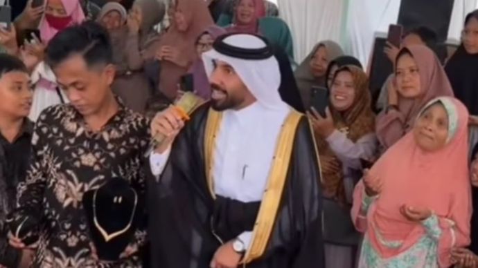 Majikan Asal Arab Saudi Sambutan di Pernikahan ART di Indonesia