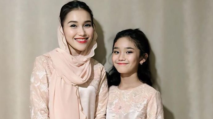 Ayu Ting Ting dan Bilqis <b>(Instagram Ayu Ting Ting)</b>