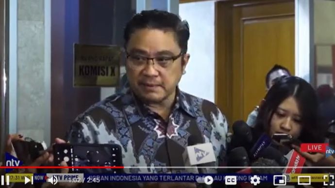 Wakil Ketua Komisi X DPR RI Dede Yusuf memberikan keterangan pers usai rapat kerja dengan Kemendikbudristek terkait kenaikan UKT/Foto: tangkapan layar NTV