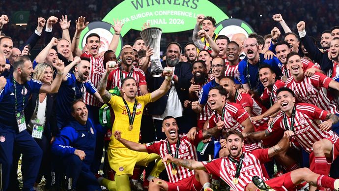 Olympiacos juara UEFA Conference League 2023/2024 usai mengalahkan Fiorentina