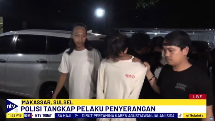 Delapan pelaku penyerangan warga Perumnas Antang Makassar dengan busur panah ditangkap. 